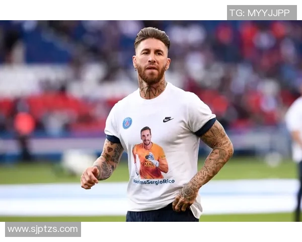 身高一米五的足球小巨人们 跨越极限的足坛传奇与非凡表现